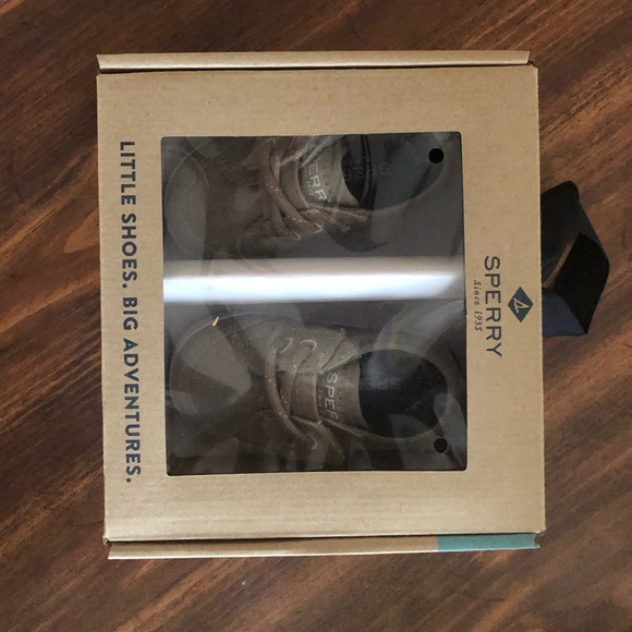 Infant Sperry shoes - Picture 3 of 5
